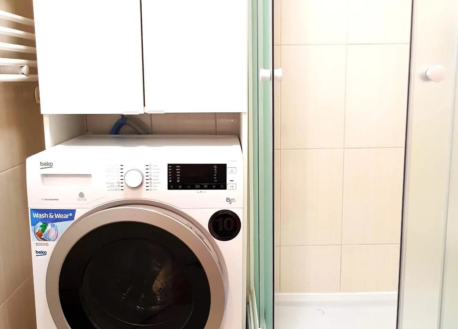Paladis Studio - Free Parking Bucureşti 0*,