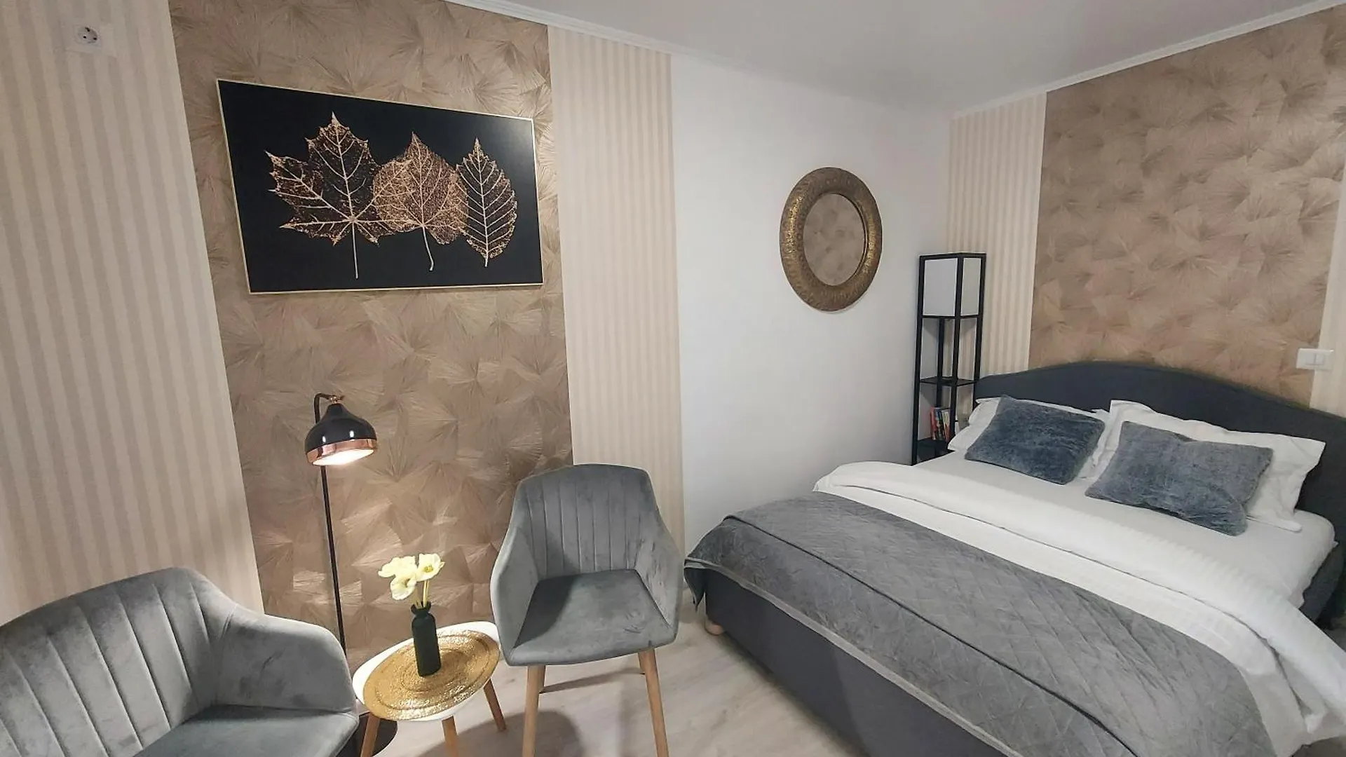 Paladis Studio - Free Parking Bucureşti